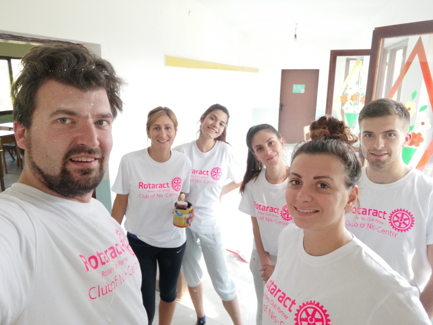 OSNOVNA ŠKOLA U SELU BILjEG DOČEKALA ĐAKE SA SREĐENIM UČIONICAMA